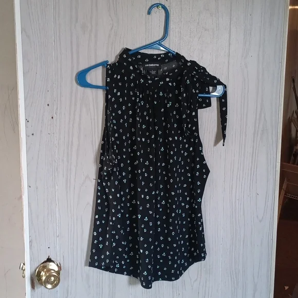 Liz Claiborne Black Blouse with Blue Pattern - Picture 2 of 2